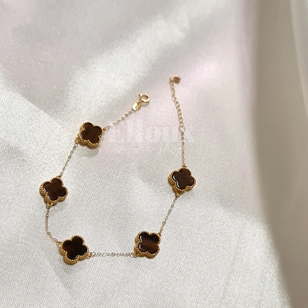 18k Tiger Eye VCA Clover Bracelet