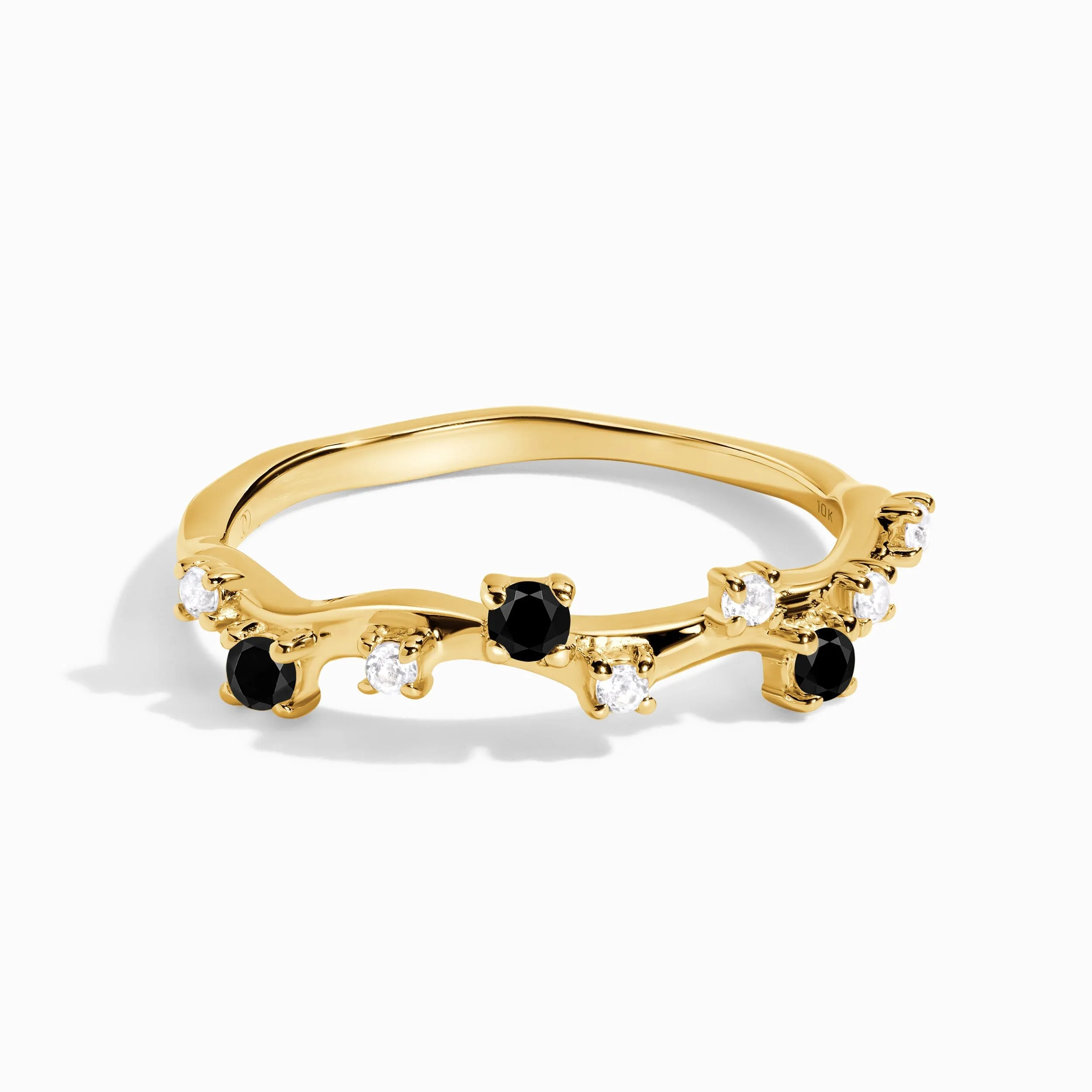 Black Onyx Solid Gold Ring - Stardust Band