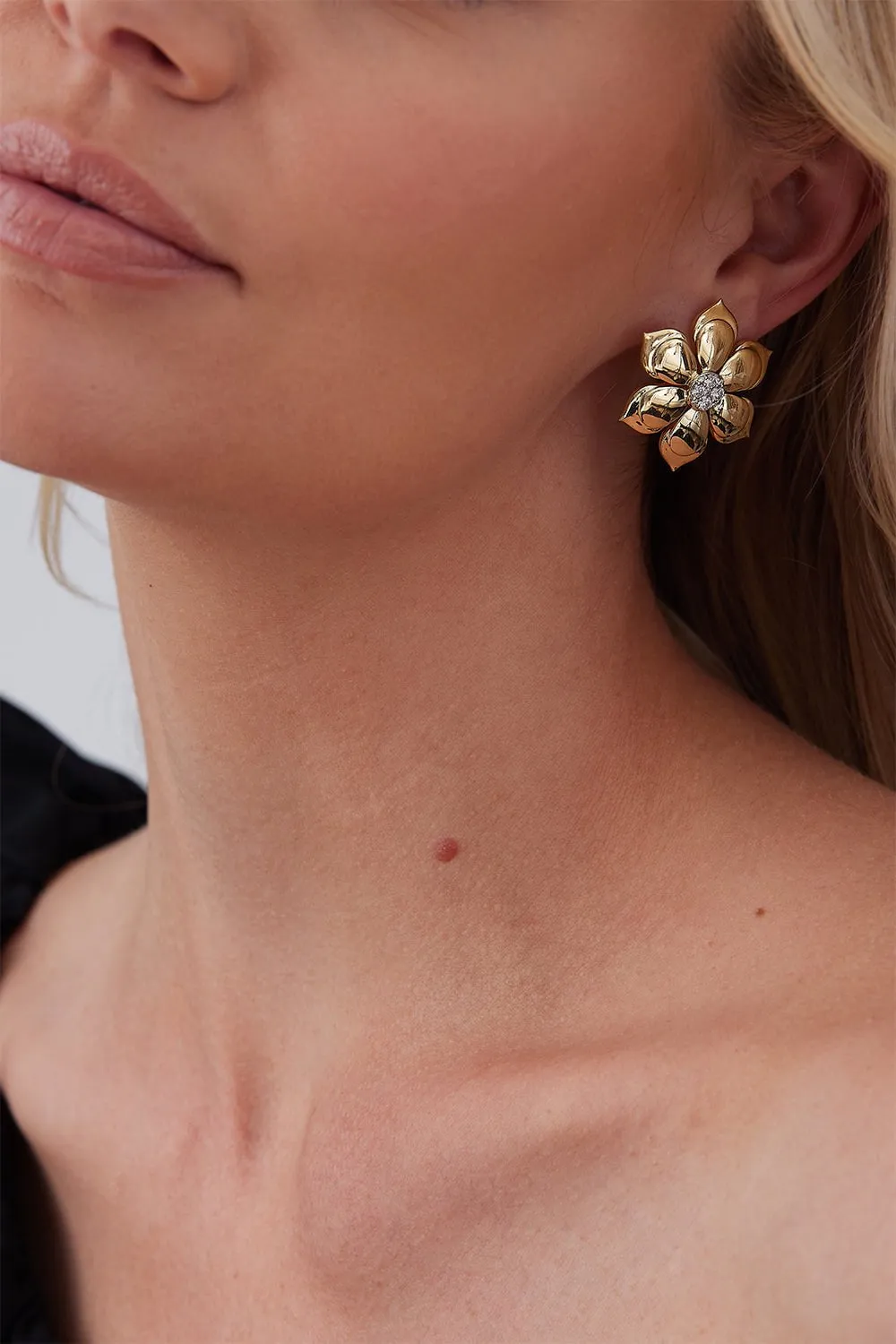 Lierre Flower Earrings