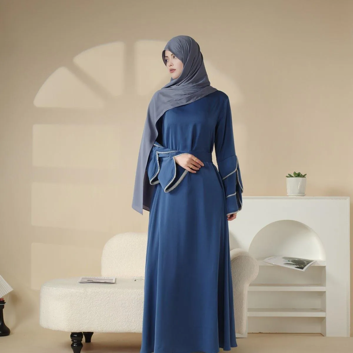 MA040  Ruffle Sleeve Diamond Satin Pocket Abaya