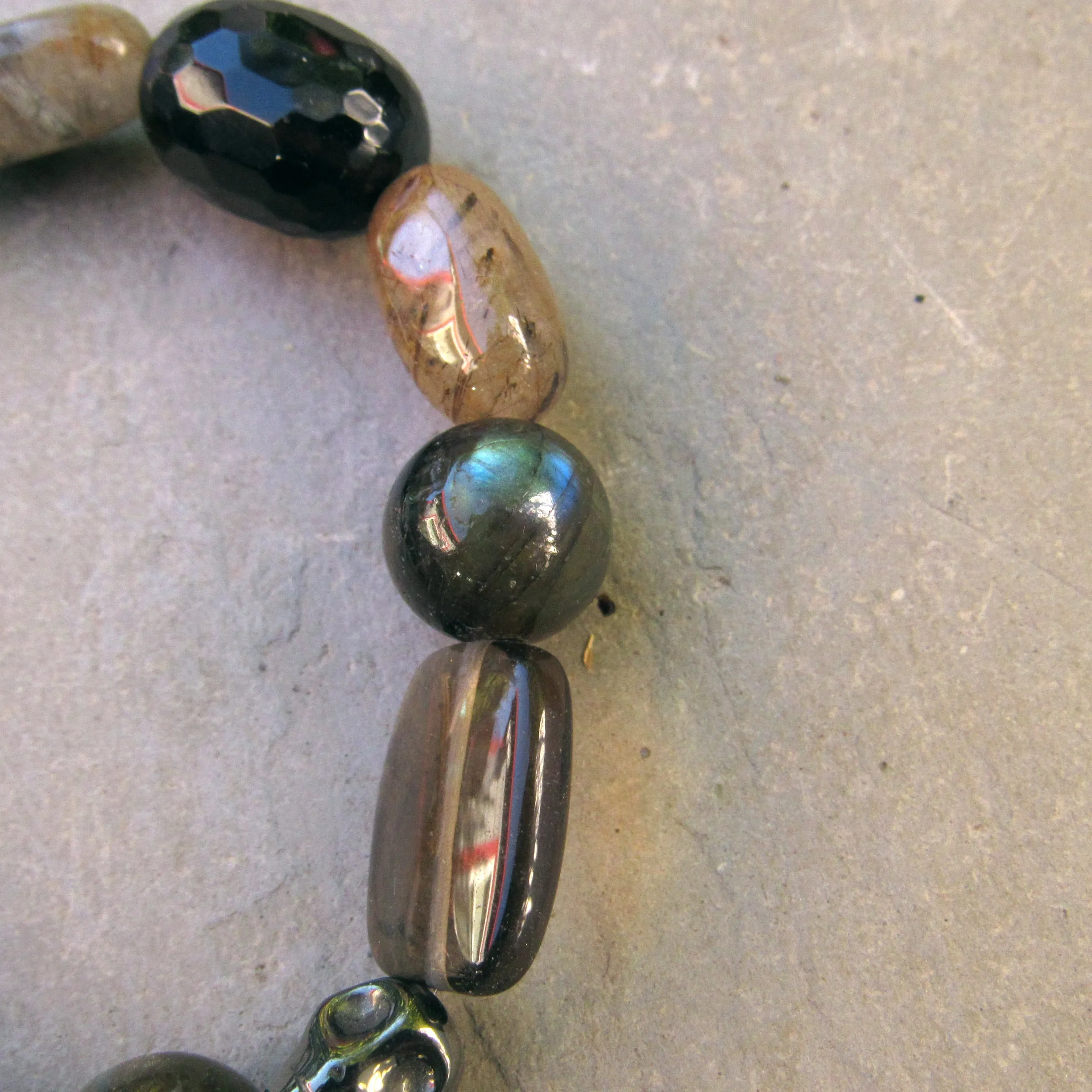 Men’s Smokey Topaz, Rutilated Quartz, Hematite Skull, Black Labradorite Stretch Bracelet