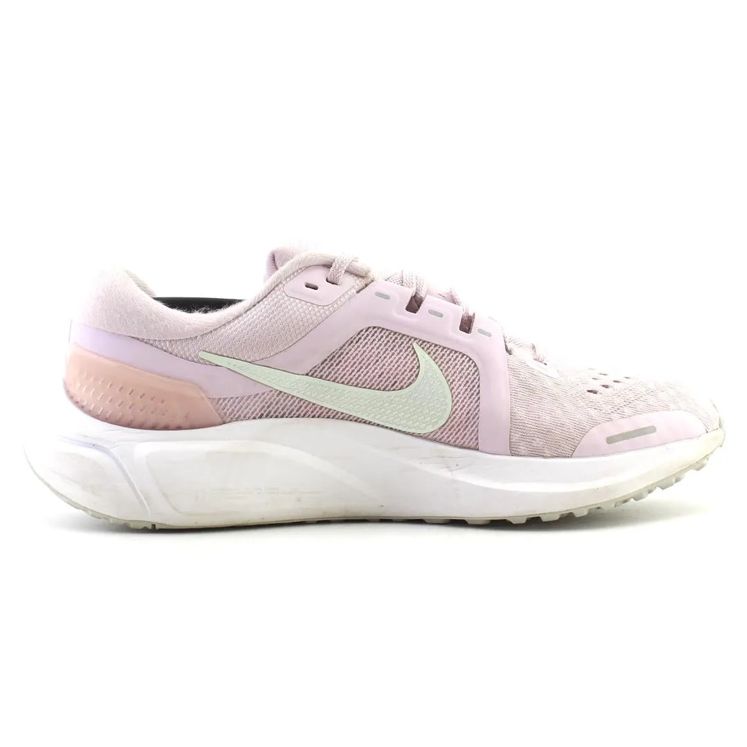 NIKE  AIR ZOOM VOMERO 16