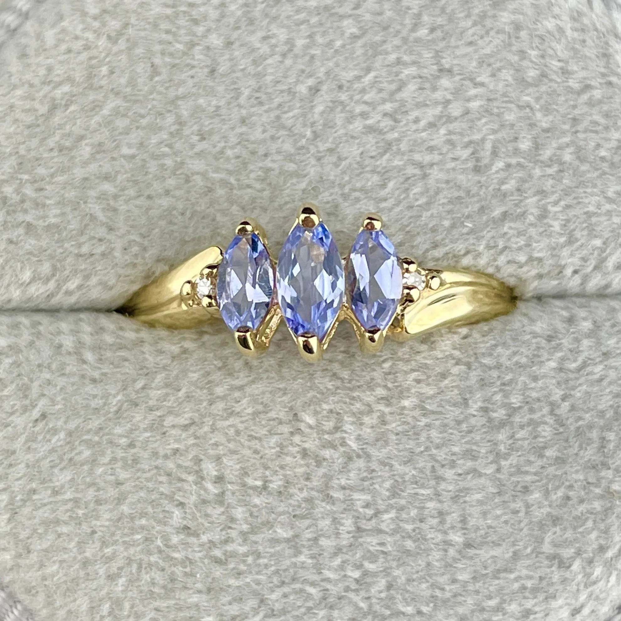 Vintage 10K Gold Diamond Tanzanite Three Stone Ring, Sz 6 3/4